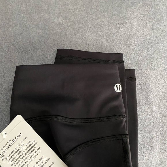 Lululemon Invigorate HR crop 23” - Picture 8 of 8